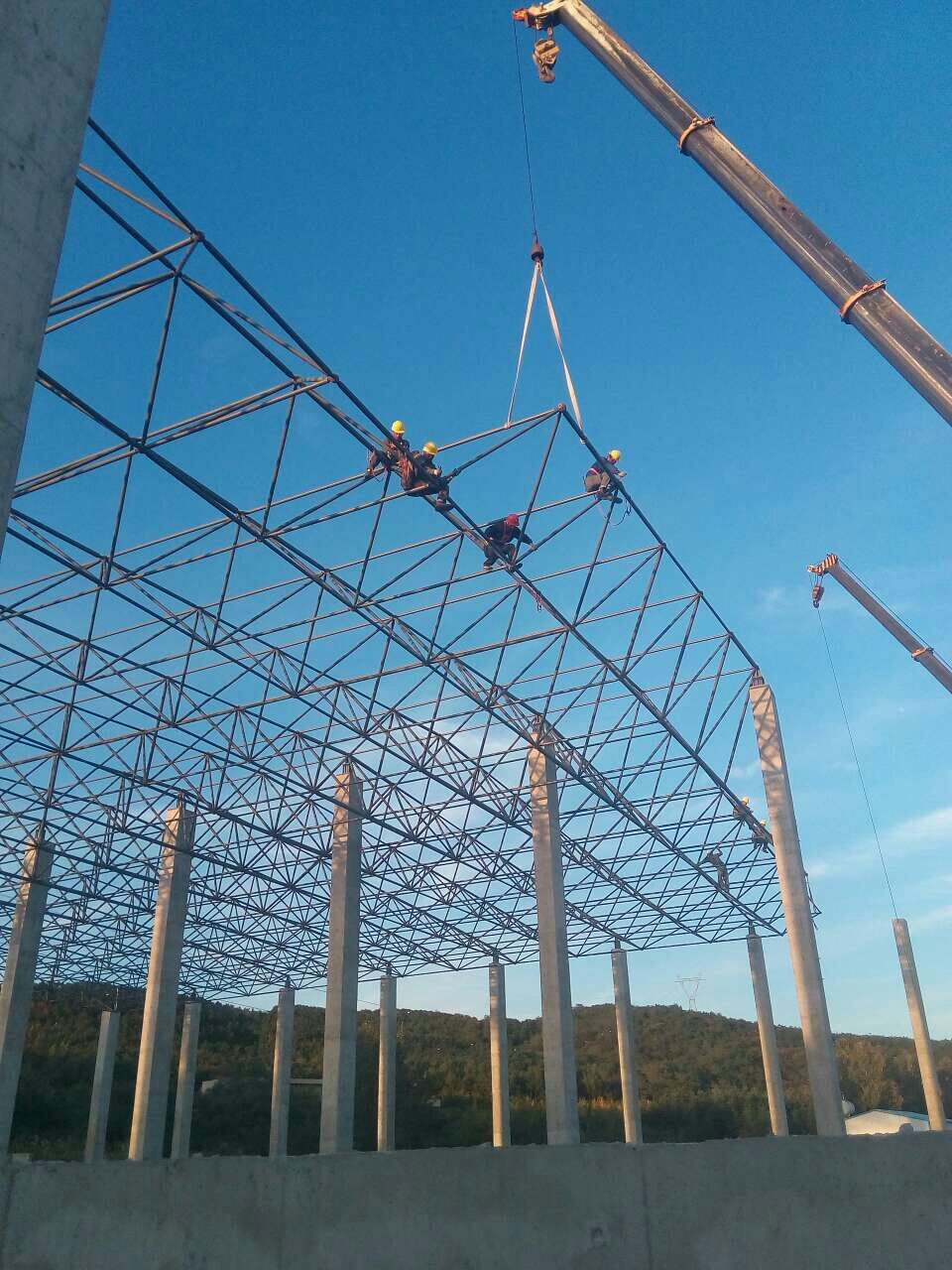 合作汪清物流园网架